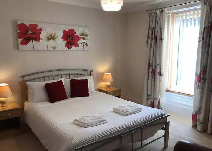 2 Catherines City Cottage
